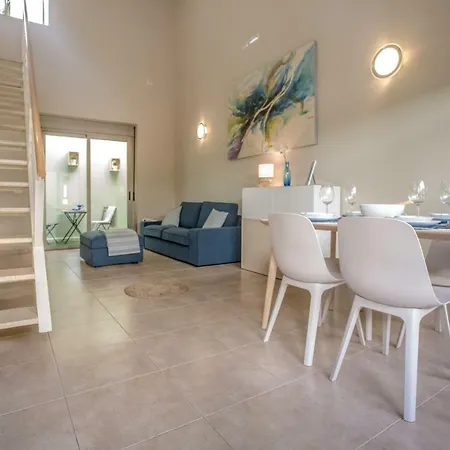 בית נופש Medano Bay Patios *